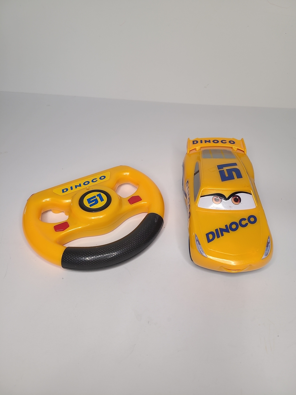 Disney Pixar Cars Dinoco Cruz Ramirez #51 RC Remote Control Car Tested Works